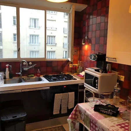 Meuble 16eme 巴黎